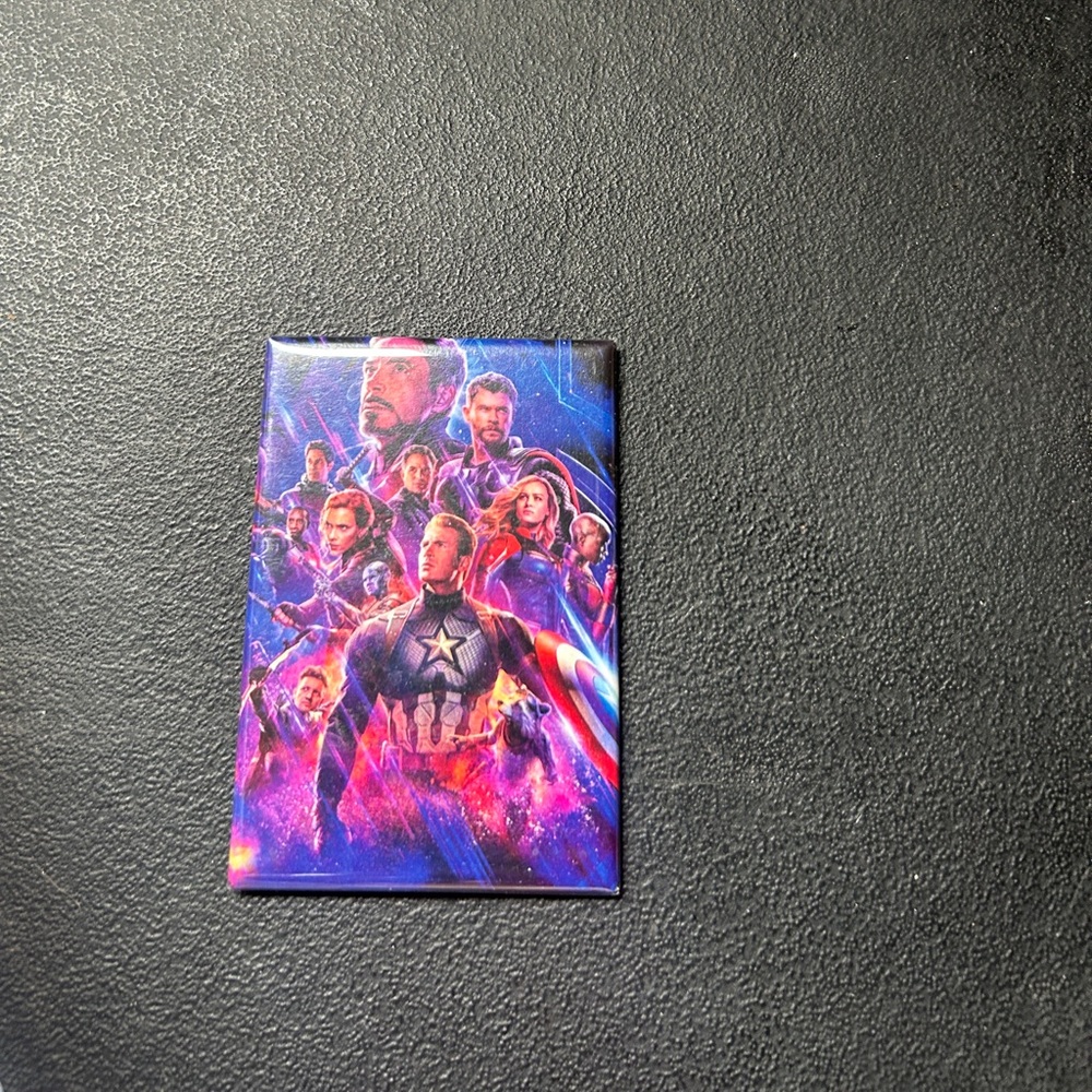 Marvel Avengers Magnet - Blue, Red, Purple
